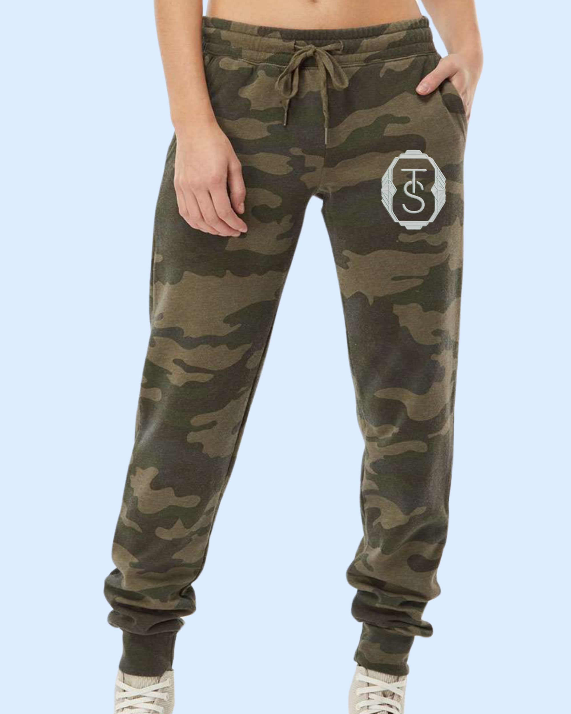 Etched crest camo joggers