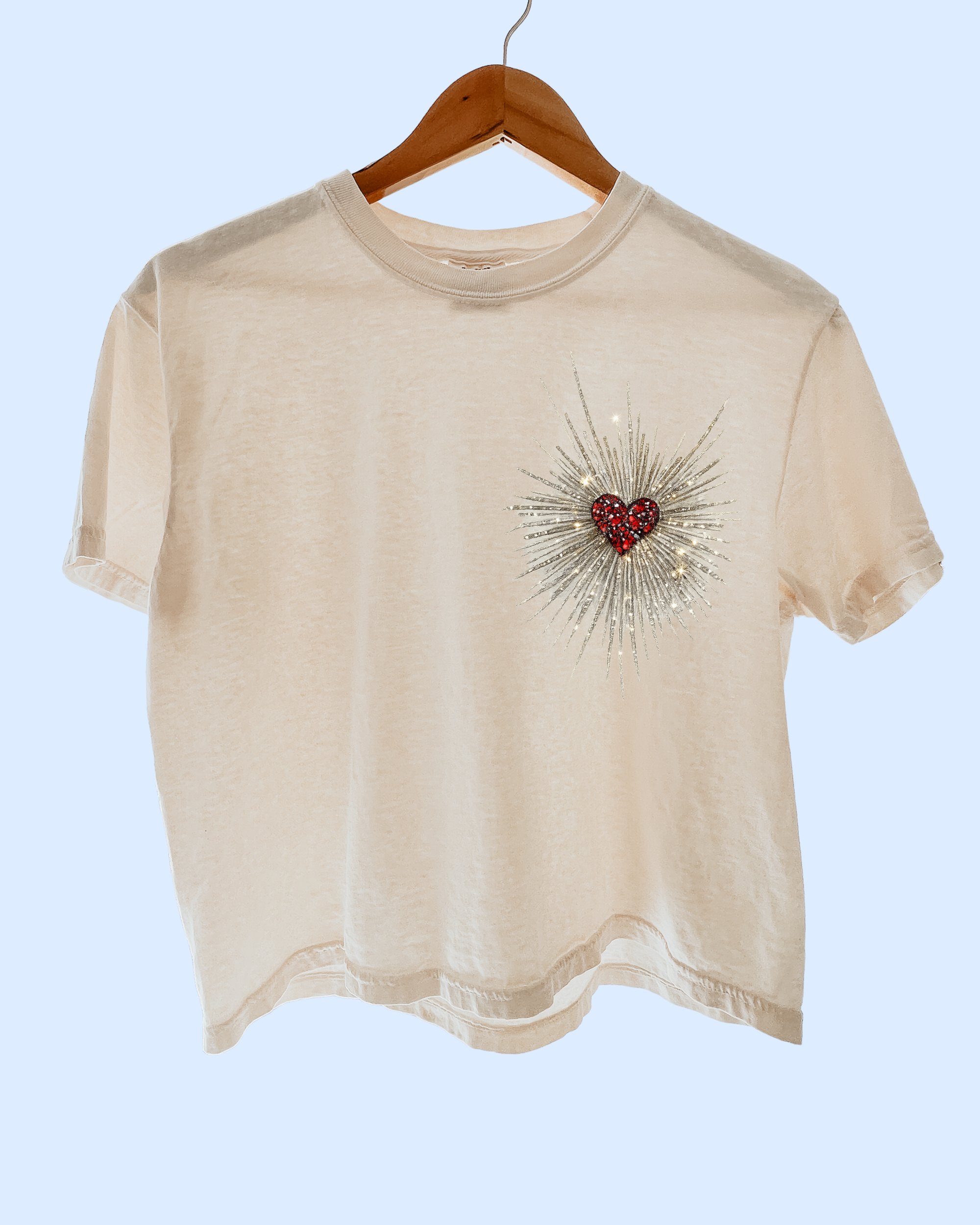 Ophelia’s heart comfort colors tee